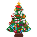 Cadeaux d&#39;arbre de Noël en feutre de bricolage pour les enfants